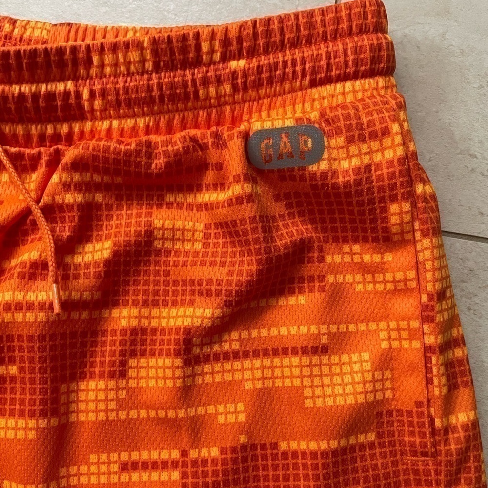 NWOT Gap shots - Picture 2 of 6